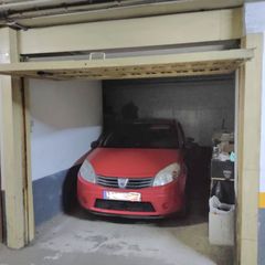 Aparcament cotxe a Centro