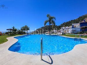 Foto 9e967a85-0f29-4bbb-9627-4e79a9505b48. Lloguer casa amb aparcament piscina a Los Cármenes - Cerro Gordo Almuñécar