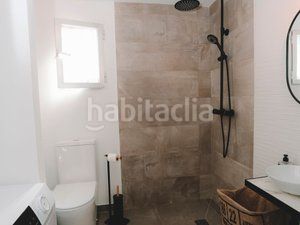 Foto 5d5ee146-6ea5-4023-b8f6-f1a09e08ff17. Lloguer xalet a calle morería alta 8 a Almuñecar centro Almuñécar