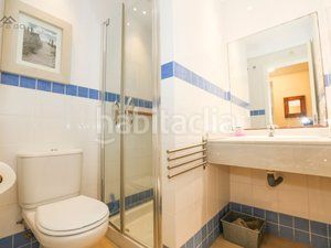 Foto bdd343a5-6c67-483a-a926-525f3ac7554c. Lloguer pis a urbanizacion carmenes mar el balcon 1 a Almuñécar