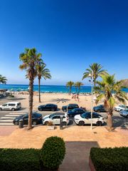 Location Appartement  Paseo andrés segovia 56. Apartamento primera línea vista al mar