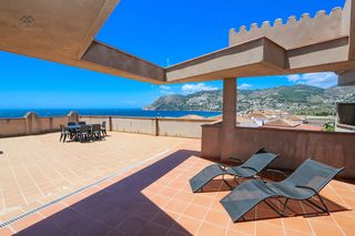 Location Attique à Avenida prieto moreno 1. Atico con vistas al mar y garaje a 50 metros del paseo andres se