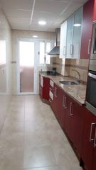 Miete Etagenwohnung in Calle circunvalación encina 13. Piso en chana cerca de villarejo para septiembre