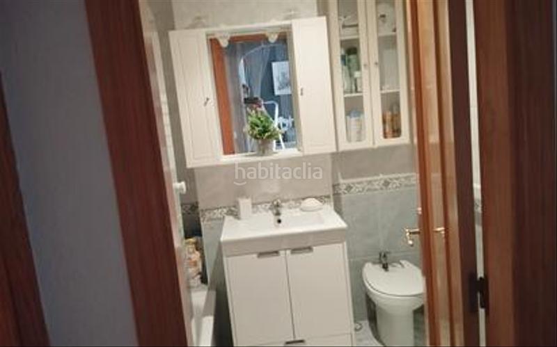 Foto 7cbc8fa8-f5c2-4463-aca6-a9f5cf179a45. Alquiler piso en avenida aguazul 3 Torrenueva docentes en Motril