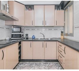 Affitto Appartamento in Calle ingeniero santa cruz 23. Piso zaidín curso 25/26