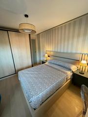 Alquiler Piso en Calle gutierre tibón 14. Piso moderno 4 dormitorios 2 baños