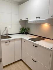 Location Appartement à Calle estepona 7. Poso moderno granada centro