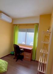 Rent Flat in Calle doctor víctor escribano 8. Piso moderno plaza de toros granada