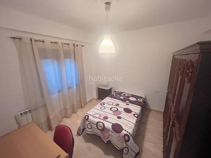 Foto e6be19a5-5028-4435-b8aa-461b79b9c6a9. Affitto appartamento in calle doctor fernando escobar 4 in Granada