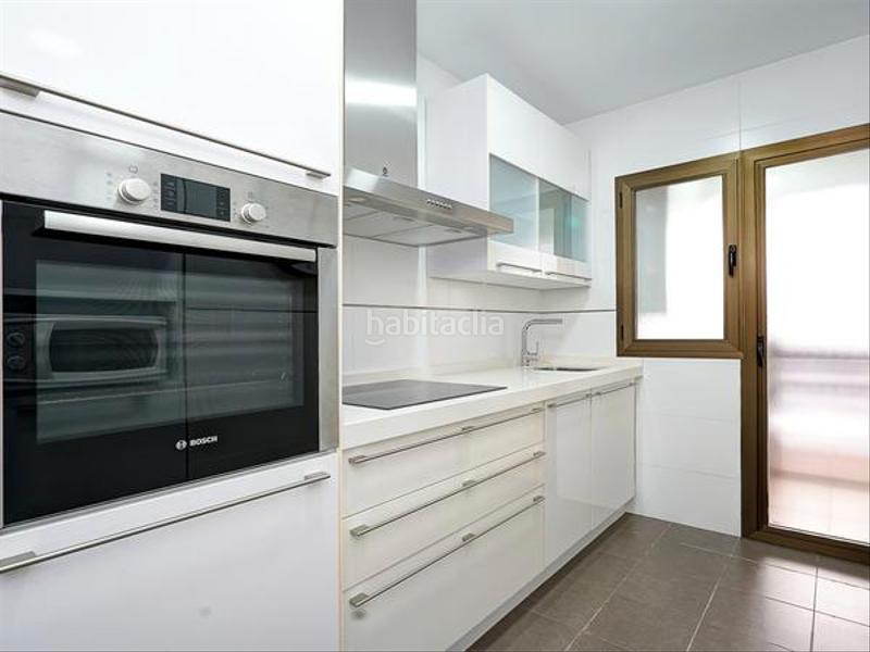 Foto b71f7e53-4cd5-4075-8fc6-9f43e80d9d80. Location appartement dans calle rector federico mayor zaragoza 9 dans Motril