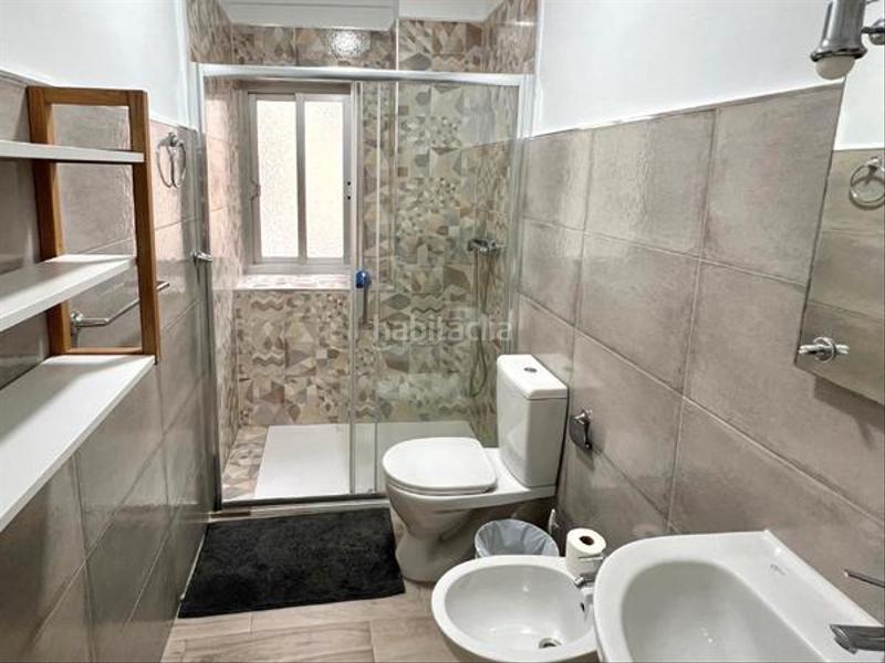 Foto ce70b08a-f6eb-44d7-bb0a-14874ad3d5f5. Affitto appartamento in calle carril del picón 24 in Granada