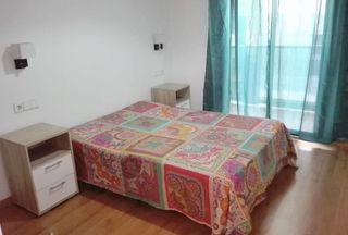 Lloguer Pis a Calle sagrada familia 13. Apartamento chana