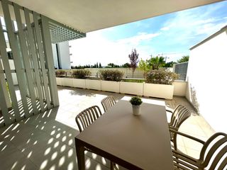 Miete Etagenwohnung  Avenida de pampaneira. Piso moderno nueva construcción zona juventud