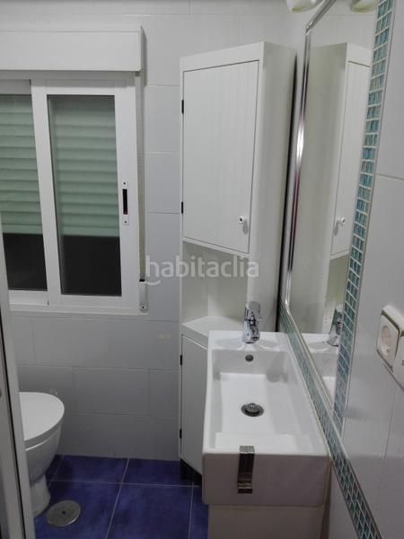 Foto 8b8d5410-9e6a-4bd1-b86f-31aae5b682b9. Rent flat in calle ribera del genil 20 in Fígares Granada