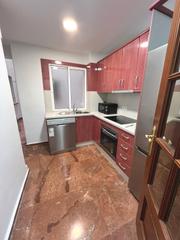 Miete Etagenwohnung in Calle doctor azpitarte 4. Piso nuevo plaza toros 4 dormitorios 2 baños