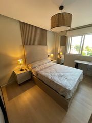 Rent Flat in Calle gutierre tibón 10. 4 dormitorios 2 baños cartuja granada