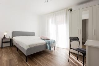 Rent Flat in Calle dorada 25. Habitaciones modernas en la chana