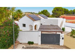 Chalet  N/a. Chalet independiente de estilo ibicenco en altea la vella