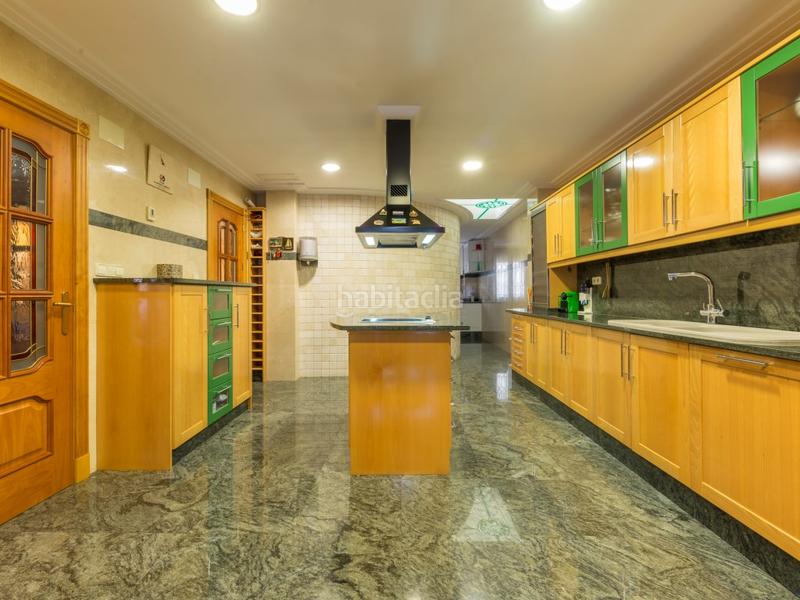 Foto 58dfd496-3773-43b4-a358-adeabb4c3dc6. Maison avec parking dans Novelda