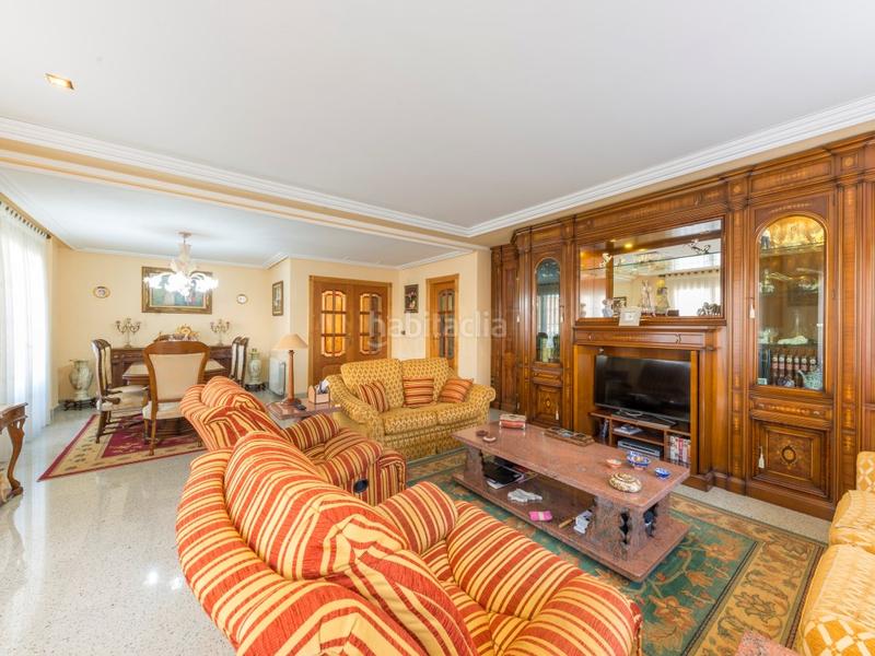 Foto b097037f-0aba-4f6f-8123-6f1124f4a10d. Maison avec parking dans Novelda