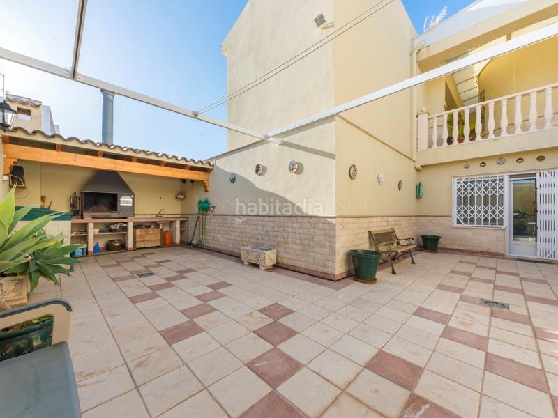 Foto cd475458-efdf-491b-9a1f-4e2653b1f7b4. Maison avec parking dans Novelda