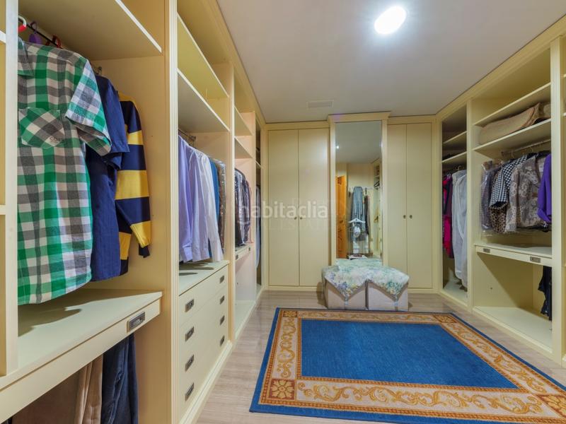 Foto f2bb5fbd-ce18-4ec2-b4ef-48ce64bbf392. Maison avec parking dans Novelda