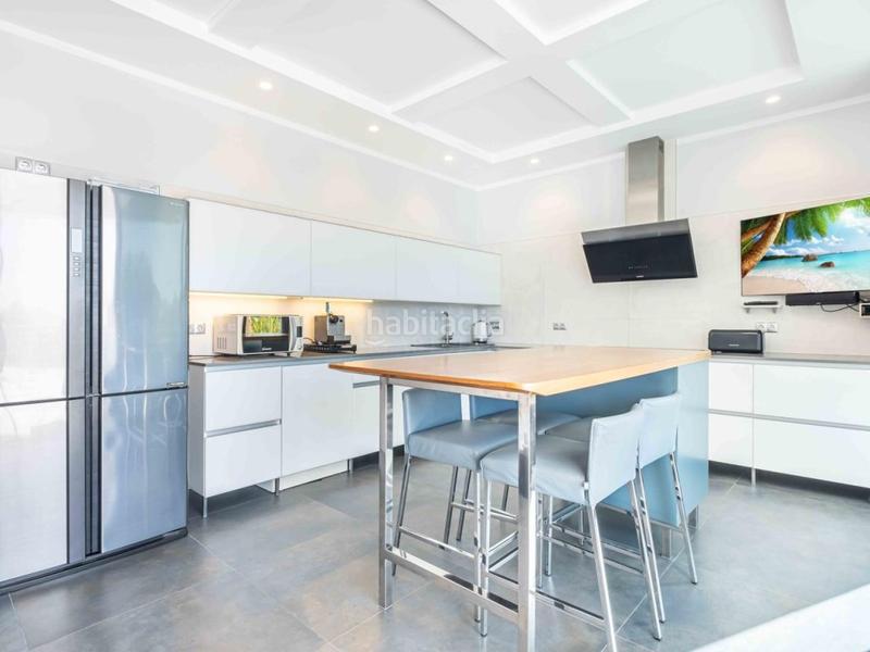 Foto a8080e9a-0173-4967-9eb8-4bbc50dc4eca. Chalet excepcional villa de lujo con increíbles vistas al mar hills. en Altea