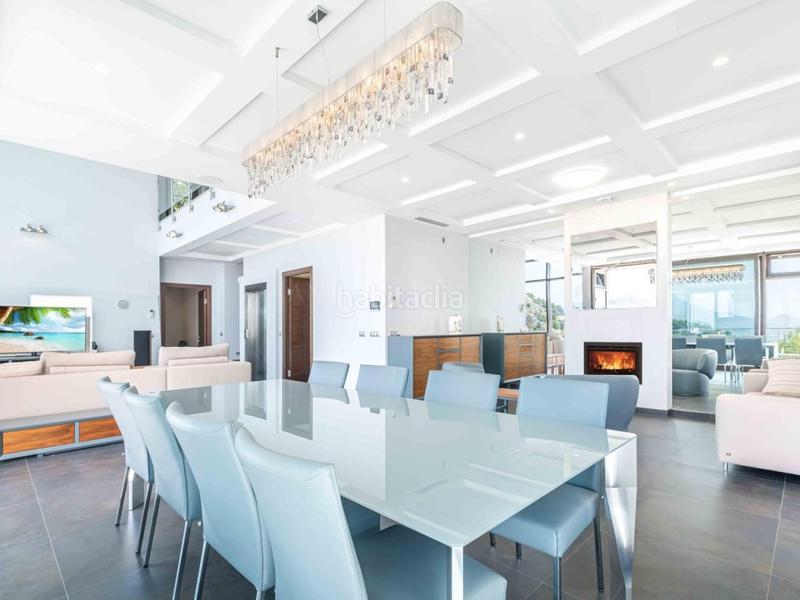 Foto f6b15e91-aef8-44e1-9edf-d2f395775103. Chalet excepcional villa de lujo con increíbles vistas al mar hills. en Altea