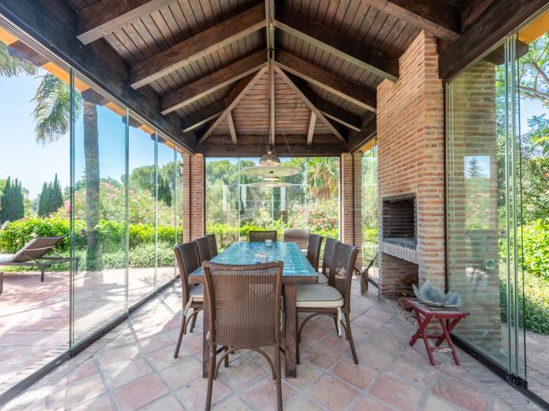 Foto a91beb28-2a8a-46e7-b6c7-d256271c9434. Casa con piscina in Paraiso - Barronal Estepona