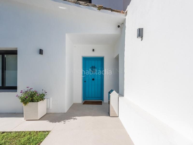 Foto 8cca3520-3381-4a2d-8e46-580054e8e5d4. Casa villa 4 habitaciones venta en Guadalmina Alta Marbella