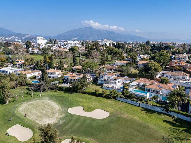 Foto a46462e0-e17c-479c-97b2-0be7bed70ef3. Casa villa 4 habitaciones venta en Guadalmina Alta Marbella