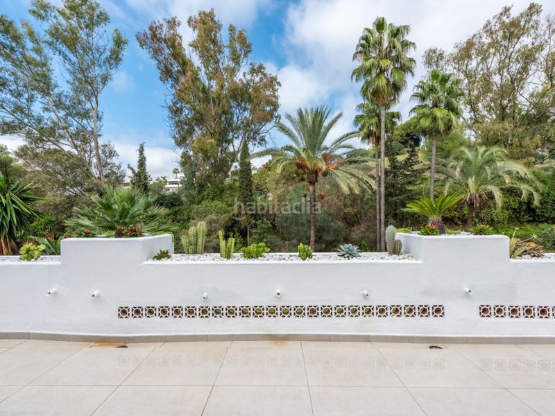 Foto 5c0f4caf-3e78-45d8-a247-adeaf72c7c69. Apartament amb piscina a lomas de Marbella club Marbella