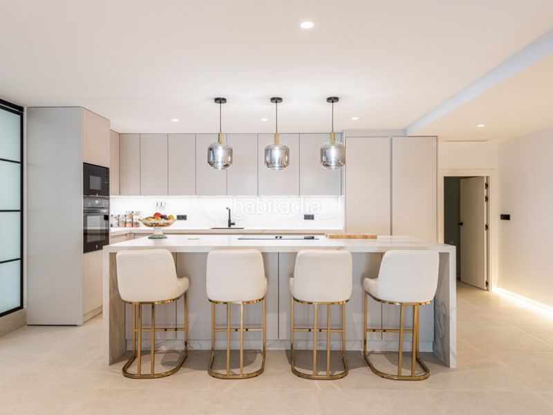 Foto 9d712ca4-8be9-46d4-8ab2-4e92983d7133. Apartament amb piscina a lomas de Marbella club Marbella