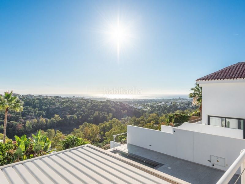 Foto 21ae12ff-e5d7-4211-b822-fa8bafe5fdce. Casa amb piscina a Nueva Andalucía centro Marbella
