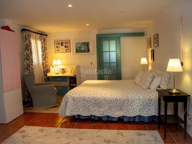 Foto 2cb3a8b5-67ab-496f-b55e-c71841d847ac. Casa amb calefacció piscina a El Faro de Calaburra - Chaparral Mijas