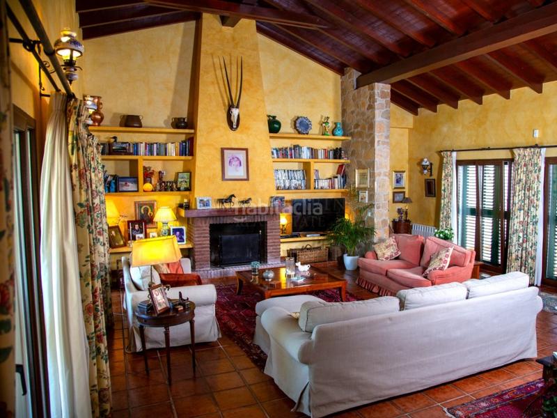 Foto 59178954-8ed0-40c7-a2a8-2f127013d1b9. Casa amb calefacció piscina a El Faro de Calaburra - Chaparral Mijas