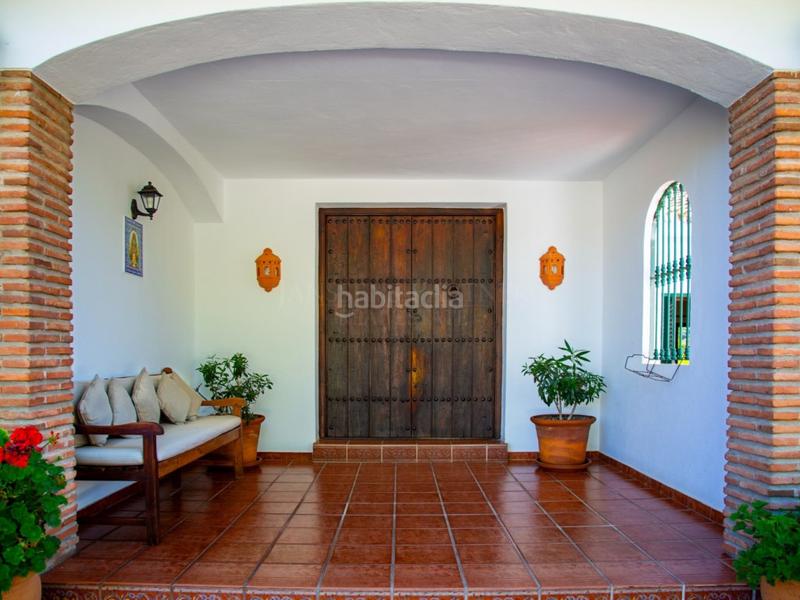 Foto f853c33b-9696-4619-8416-fb53079e1e96. Casa amb calefacció piscina a El Faro de Calaburra - Chaparral Mijas