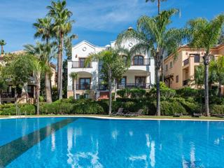 House in Nagüeles Alto. Villa 6 habitaciones venta marbella