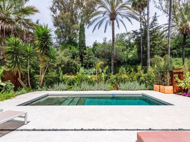 Foto 750990b2-4b1a-4f6a-835b-72d778bd4347. Dúplex amb piscina a lomas de Marbella club Marbella