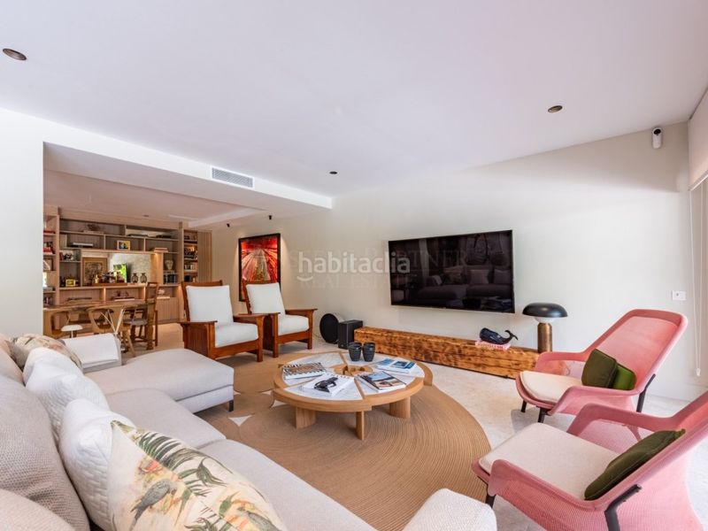 Foto efac4dda-f9fe-490d-b597-03b1d920b201. Dúplex amb piscina a lomas de Marbella club Marbella