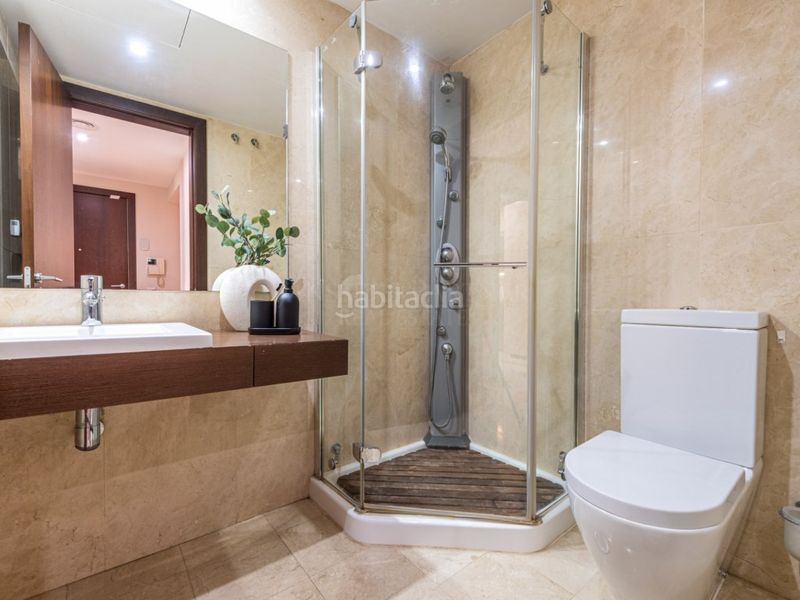 Foto 0d94605c-ad60-4976-a2a1-1d99e61a6c32. Apartament amb piscina a Nueva Andalucía centro Marbella