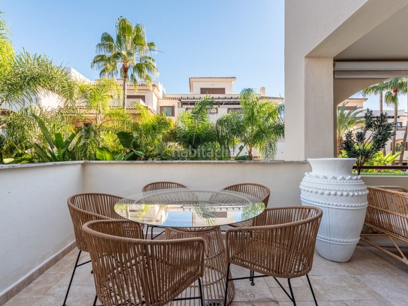 Foto 8551ae6b-a92c-435f-8ae8-c806a9103540. Apartament amb piscina a Nueva Andalucía centro Marbella