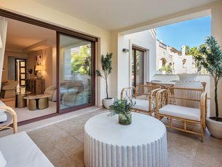 Apartament a Nueva Andalucía centro. Apartamento 2 habitaciones venta marbella