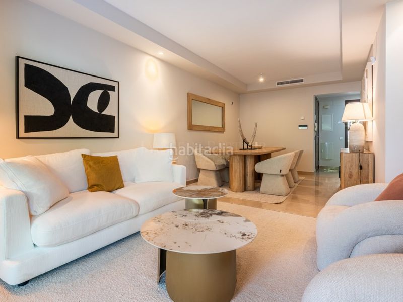 Foto dab64f7f-3e14-4604-88c1-b0d6b20ba793. Apartament amb piscina a Nueva Andalucía centro Marbella