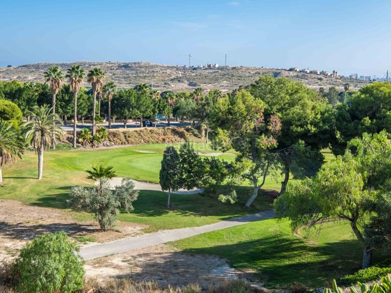 Foto c2596e6d-c067-4b3b-9fce-daf3acf00a07. Chalet in Bonalba-Cotoveta Mutxamel