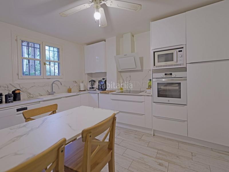 Foto e1f31e03-7d7a-4363-ba35-36d56c9034f1. Chalet in Bonalba-Cotoveta Mutxamel