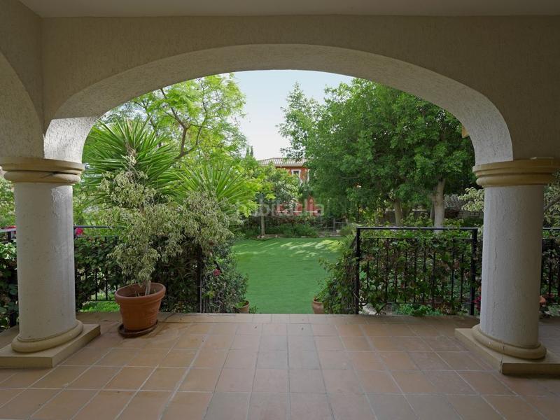 Foto e8363336-8396-4e54-9ca2-0134094c98a9. Chalet in Bonalba-Cotoveta Mutxamel