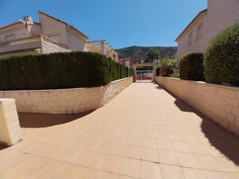 Foto b1825de6-6b03-453d-b2ec-7013f74c7d28. Doppelhaus mit heizung parking pool in L´Albir Alfàs del Pi (l´)