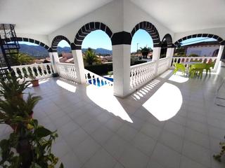 Casa in Pueblo-Ubanizaciones. Una hermosa villa en alfaz del pi con la mejor ubicación. esta c