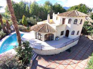Casa en Altea la Vella. Una fantástica villa de estilo español en altea la vella. aquí t